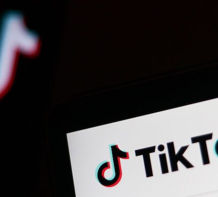 Американці заявляють про цензуру у TikTok після розблокування додатка