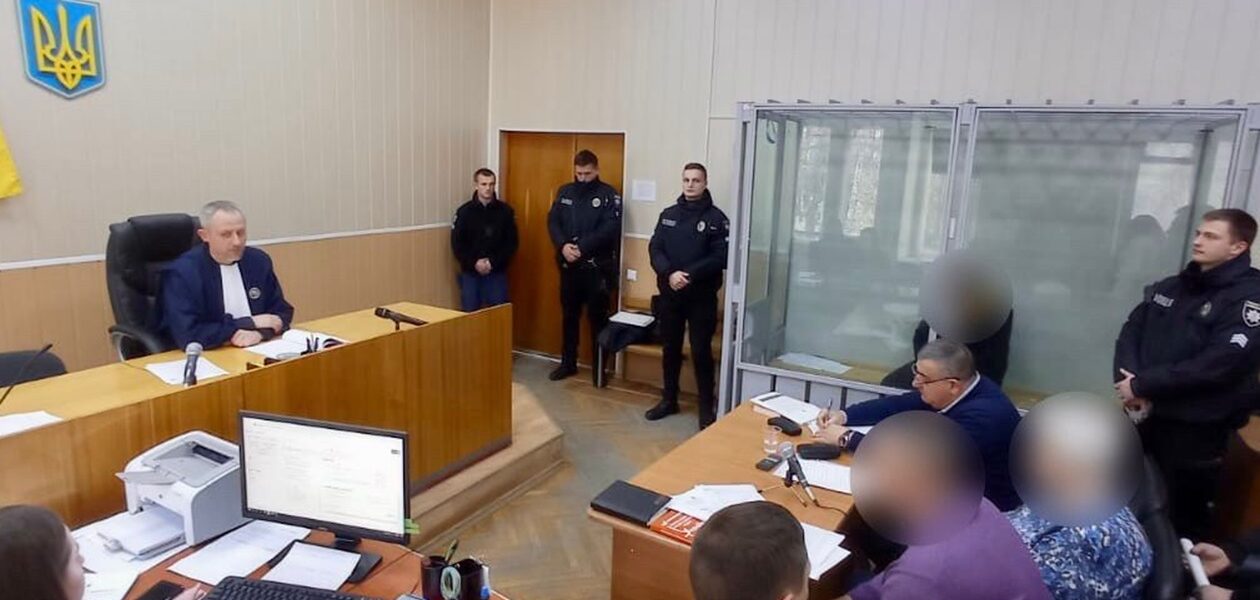 У Вінниці взяли під варту водія, який збив двох дівчат біля главку поліції