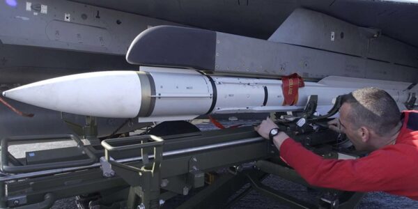 Франція відправить Україні бронемашини та ракети MICA для літаків Mirage