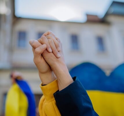 Українці відповіли, чи готові до територіальних поступок заради миру