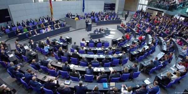 Німеччина ухвалила історичний оборонний законопроєкт