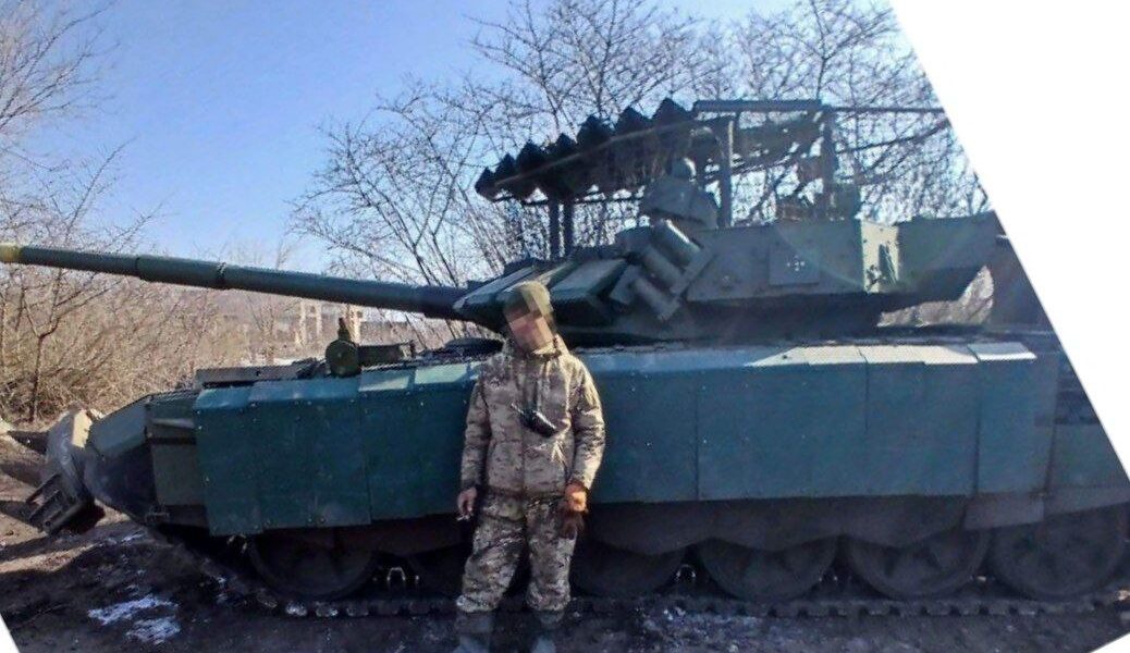 Росія, ймовірно, вперше залучила на фронт танки з КАЗ