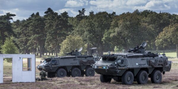 Данія замовила більше сотні Patria 6×6