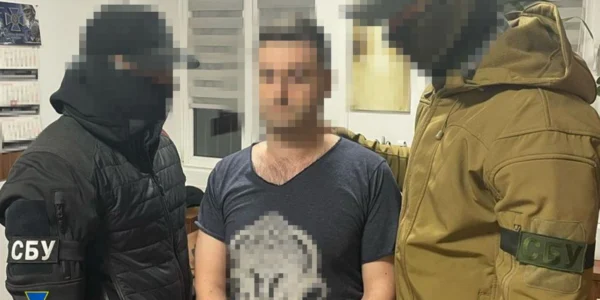 СБУ та СЗРУ затримали російського агента у Польщі