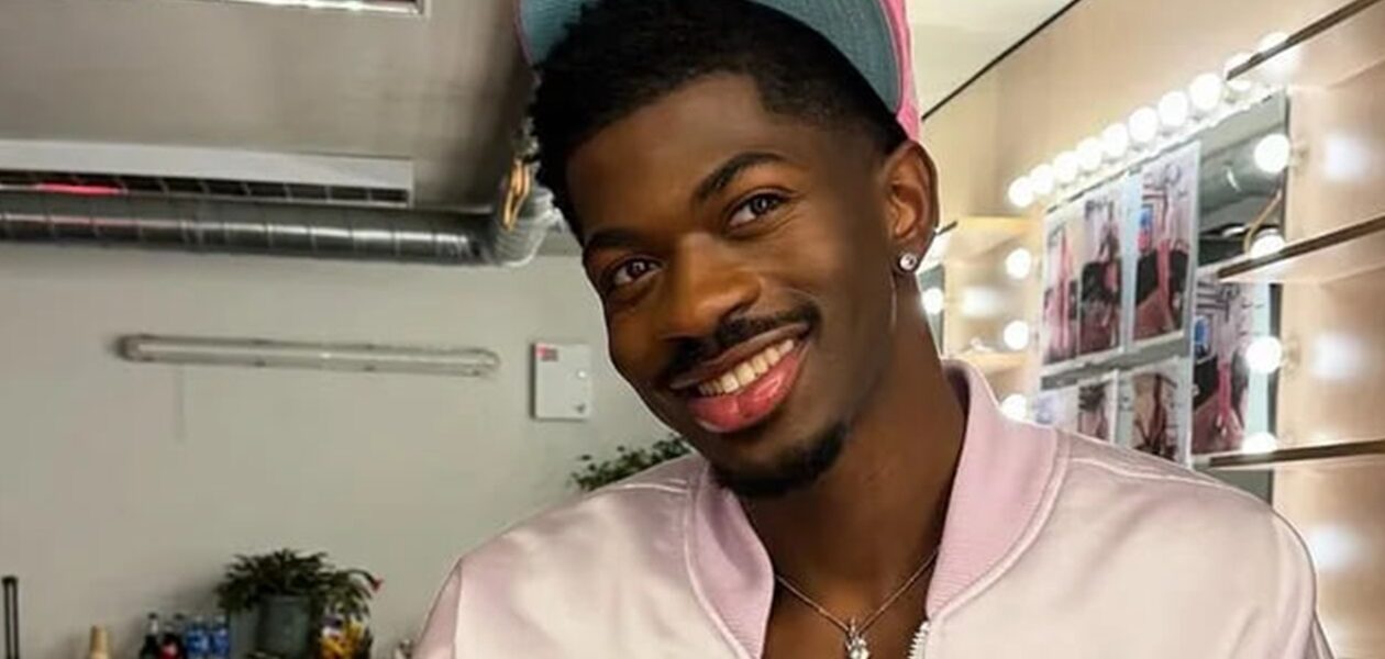 Lil Nas X потрапив до лікарні з частковим паралічем обличчя