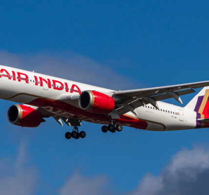 Air India готує величезне замовлення літаків у Boeing та Airbus