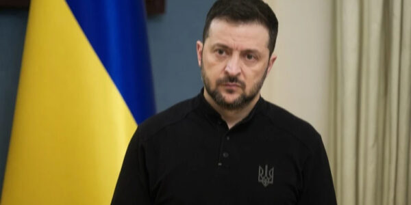 Зеленський ввів нові санкції, в тому числі проти Дмитрука та Онищенка
