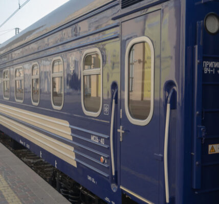 УЗ закликає подавати заявки на групові перевезення заздалегідь