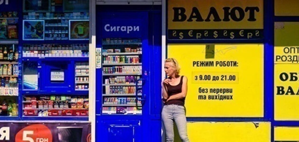 Долар перевищив психологічну позначку в обмінниках