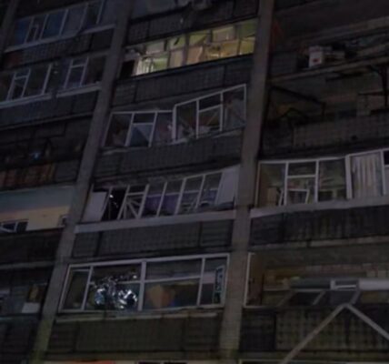 КАБи РФ влучили в житловий масив Сум: є поранені
