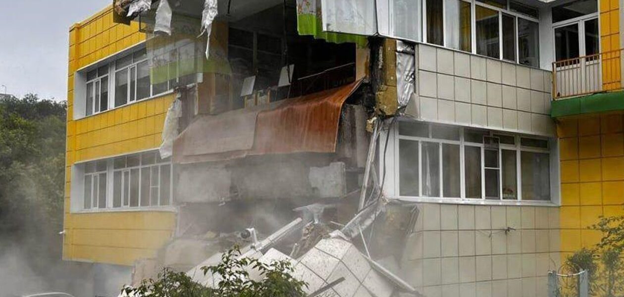 У РФ потужні землетруси і цунамі