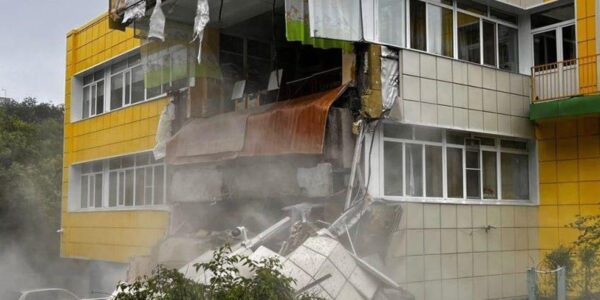 У РФ потужні землетруси і цунамі