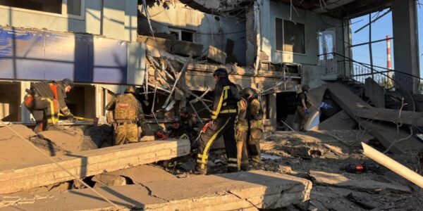 Удар по вокзалу у Запоріжжі: рятувальні роботи завершені
