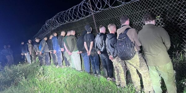 На шляху до Словаччини спіймали 19 ухилянтів