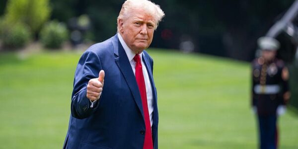 Трамп заявив, що "поїде в Росію"