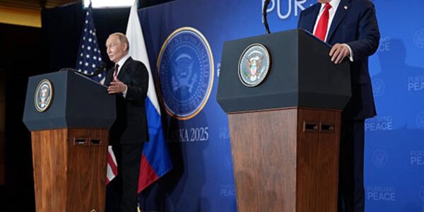 Путін повів брифінг: зміни у протоколі дивують ЗМІ