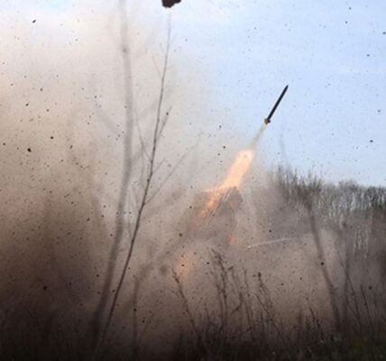 У Луцьку та Львові прогриміли вибухи