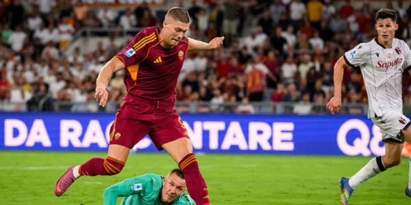 Довбик отримав оцінки за першу гру сезону в Серії А