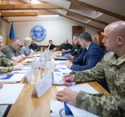 Зеленський провів нараду присвячену звільненню полонених