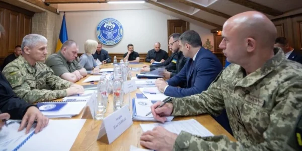 Зеленський провів нараду присвячену звільненню полонених