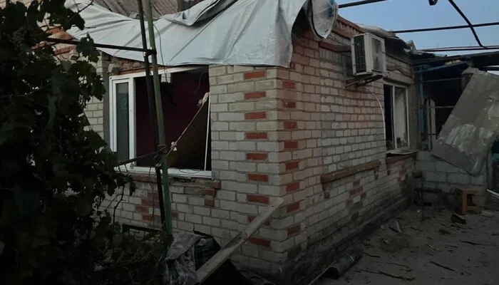 На Запоріжжі внаслідок авіаудару загинув 15-річний хлопець, його родина отримала поранення