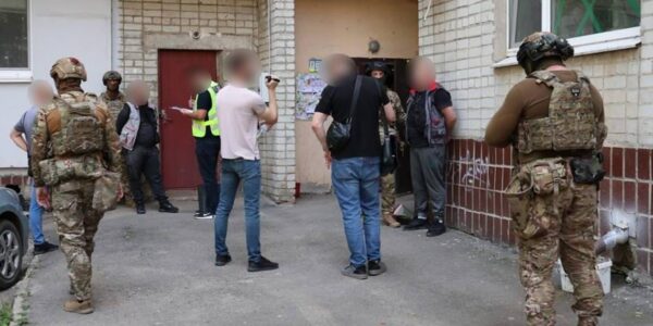 На Харківщині затримали нападників на матір військового