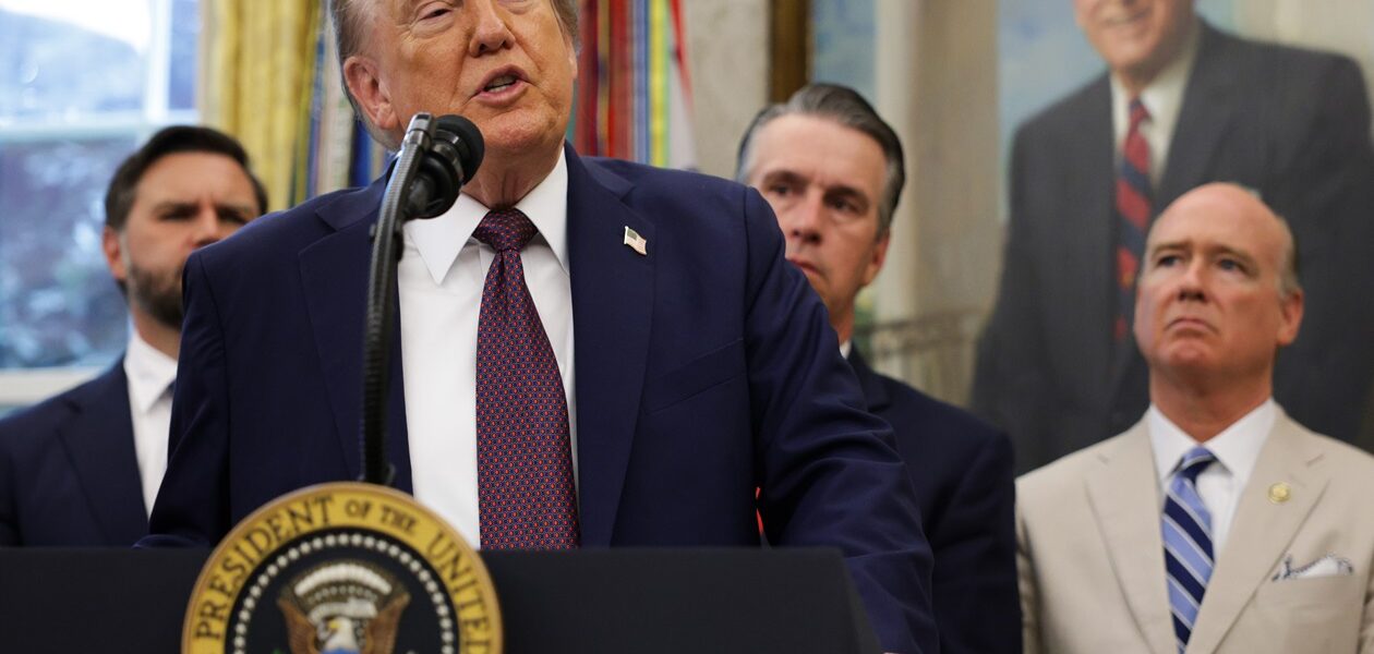 Трамп заявив, що дізнався "цікаві речі" про Путіна