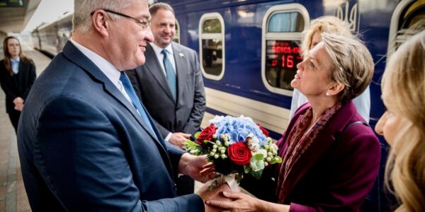 До Києва прибули представники чотирьох країн - ОП