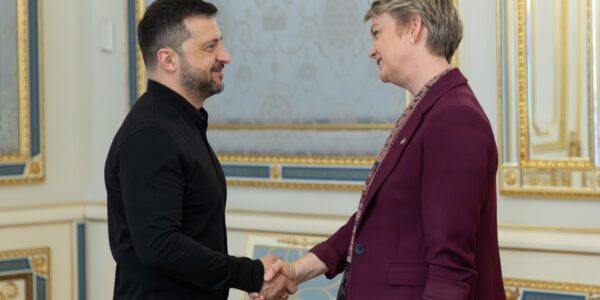 Зеленський обговорив з головою МЗС Британії посилення ППО