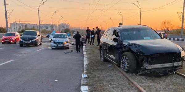 У Харкові 14-річний хлопець за кермом авто скоїв ДТП