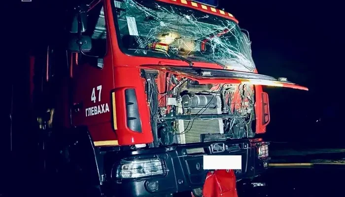 Окупанти повторно вдарили по об’єкту на Київщині, де працювали рятувальники