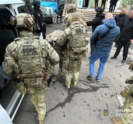 Викрадали та катували людей. У Тернополі затримано групу військових