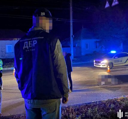 У Чернігові поліцейський на смерть збив військового на пішохідному переході