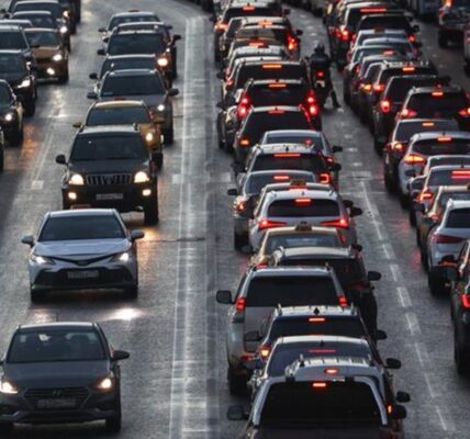 На трасі Москва-Казань фіксують кілометрові черги за бензином - ЗМІ