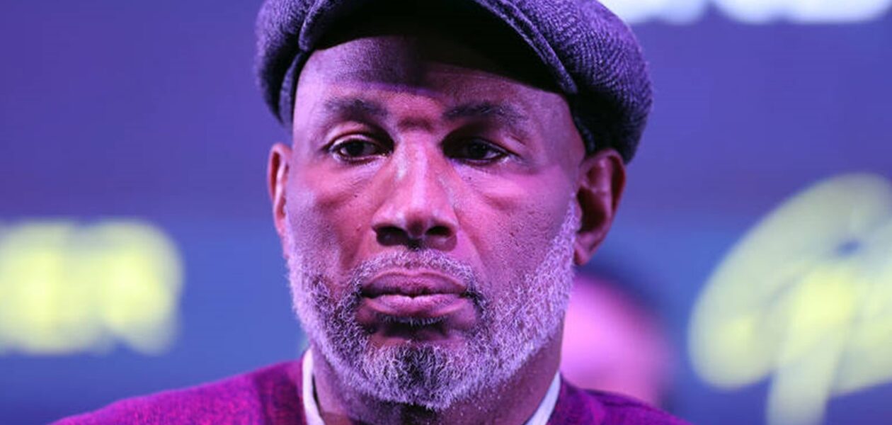 Леннокс Льюїс закликав Усика завершити кар'єру, указавши на висоту польоту