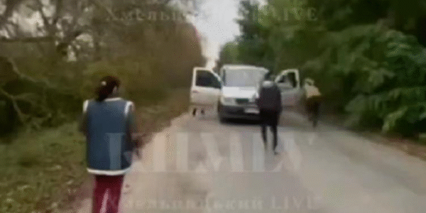 На Хмельниччині сталася сутичка між жінками та співробітниками ТЦК