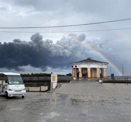 Знищену нафтобазу в Криму показали з супутника