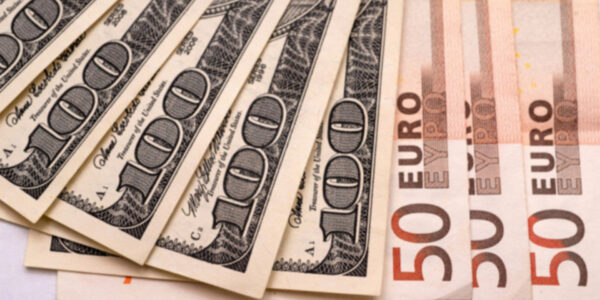 Нацбанк показав, яким буде курс долара і євро на вівторок 21 жовтня