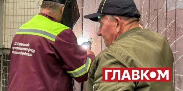 На Оболоні невідомі порізали замки на підсобних приміщеннях будинків: мешканці стривожені