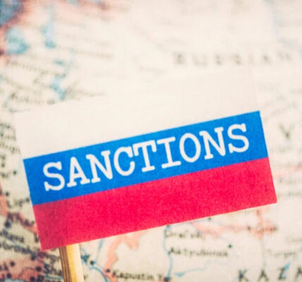 Україна та Японія скоординували санкції проти росіян