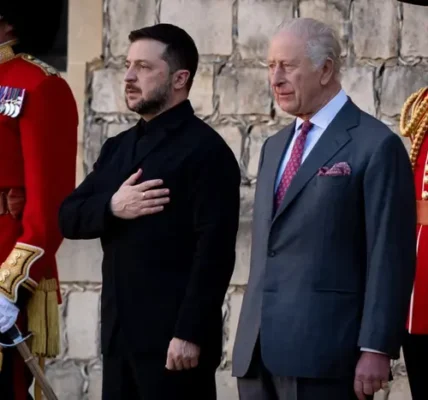 Зеленський зустрівся з королем Великої Британії (фото)