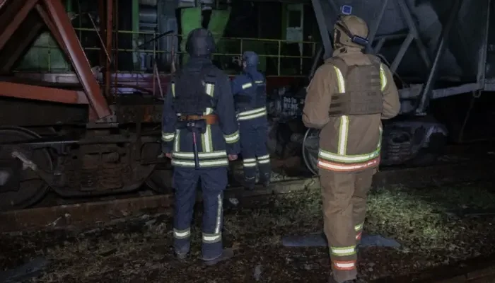 Росіяни вдарили по залізничній станції в Сумах: є поранені