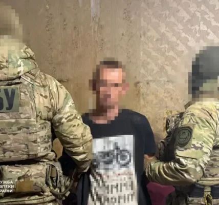 СБУ затримала агента РФ, завербованого через сайт інтимних знайомств