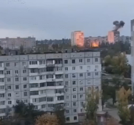 Моменти влучань у Херсоні показали на відео