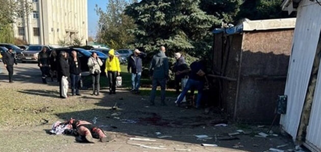 Вибух замінованої колонки в Луганську: потерпілий помер у лікарні