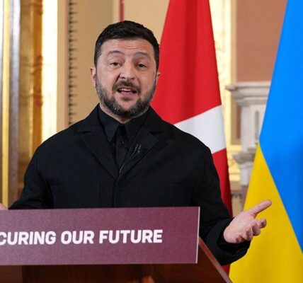 Зеленський натякнув на рішення "коаліції рішучих"