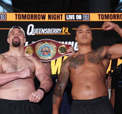 На зважуванні перед боєм Паркер і Вордлі показали різну вагу