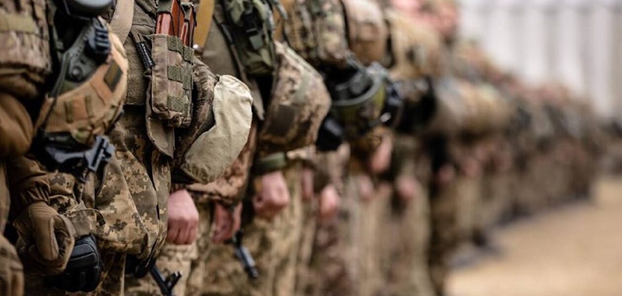 СюжетЗагинули військові і діти. Удар по шикуванню ЗСУ