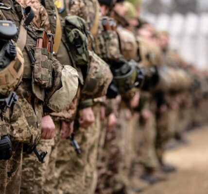 СюжетЗагинули військові і діти. Удар по шикуванню ЗСУ