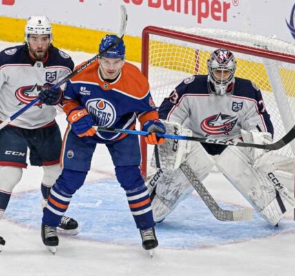 Яскрава ніч в НХЛ: Флорида перемогла Вегас